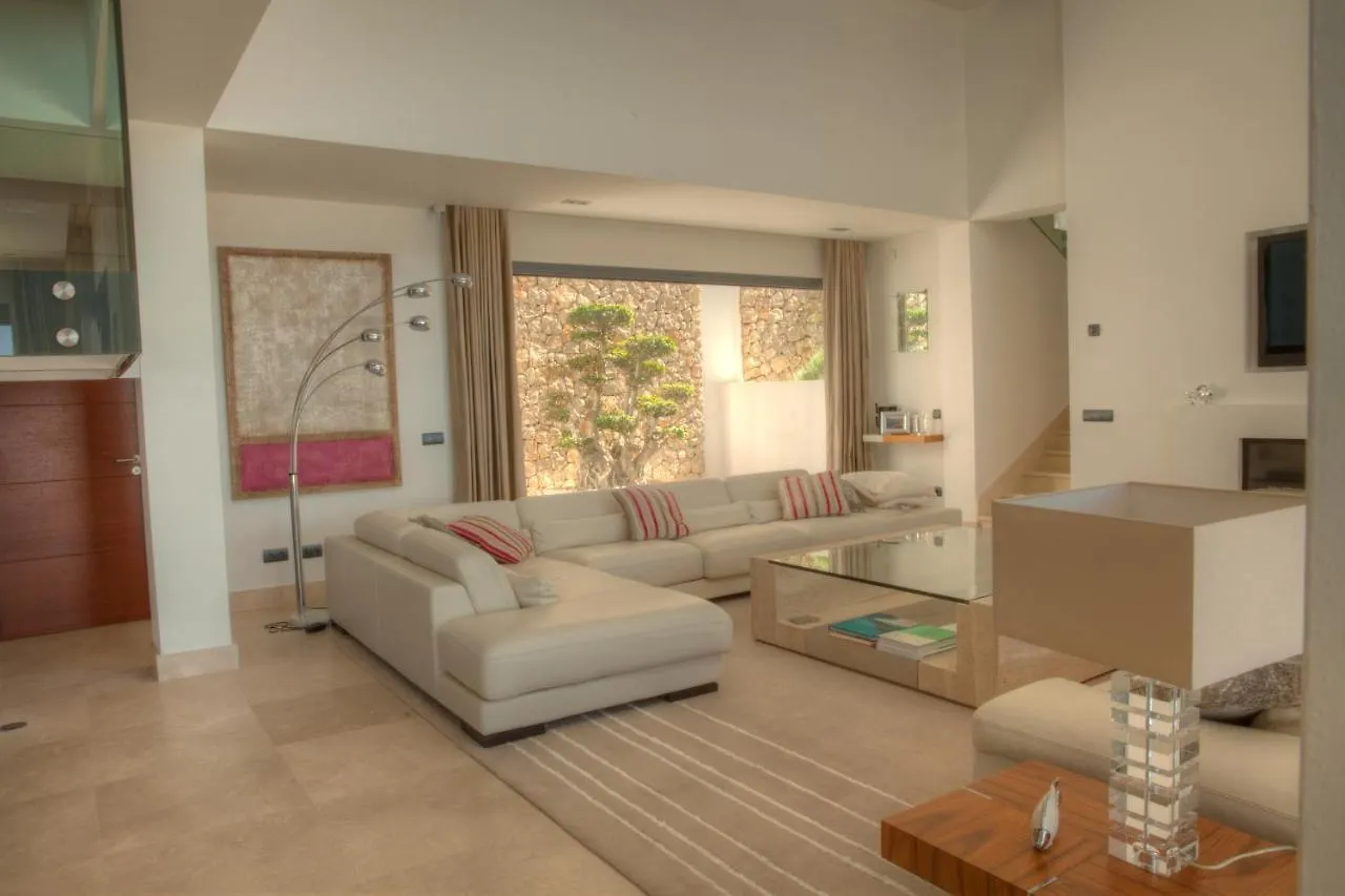 Luxury Villa Blue Sky Mallorca Puerto de Andratx İspanya
